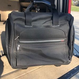 TUMI Awesome Alpha Wheeled Weekender Luggage Bag 22051D4